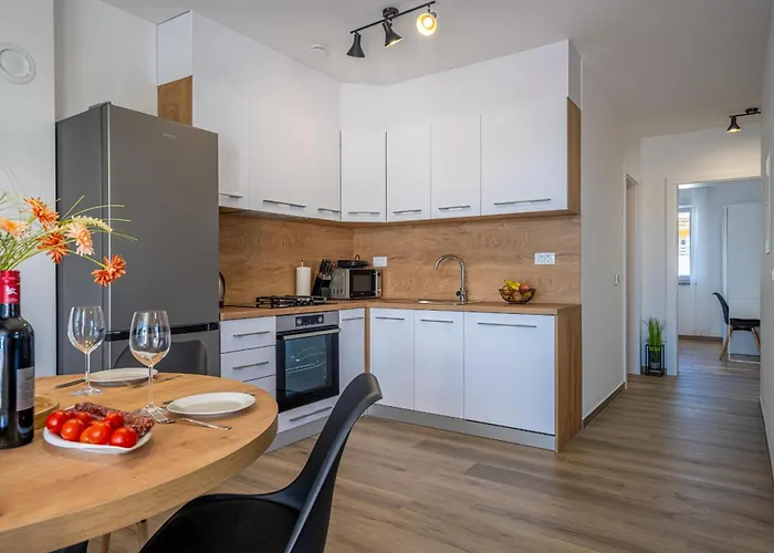 빌라 Ema And Ana *