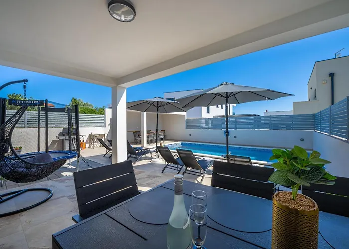 Ema And Ana 빌라 *